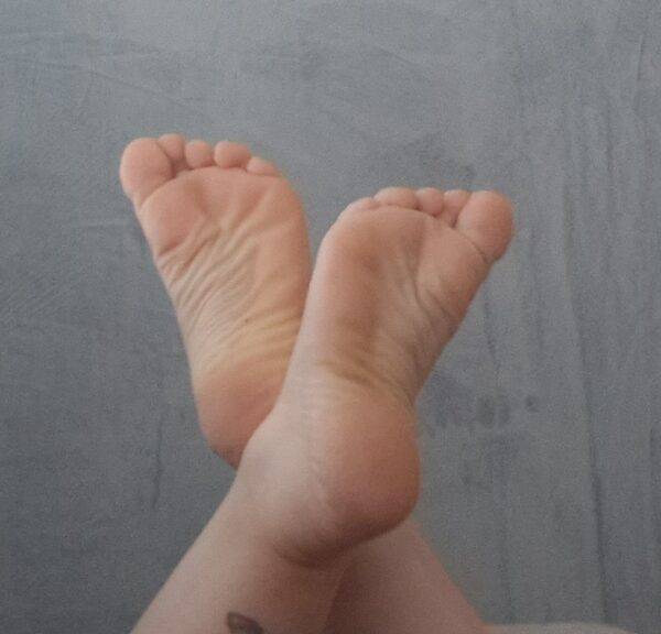 Beautiful feet pictures